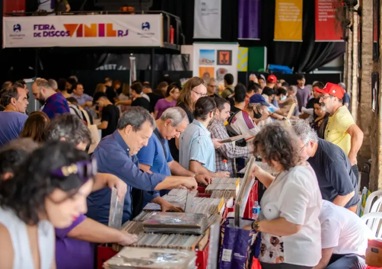 A volta do vinil: por que o mercado de discos usados não para de crescer