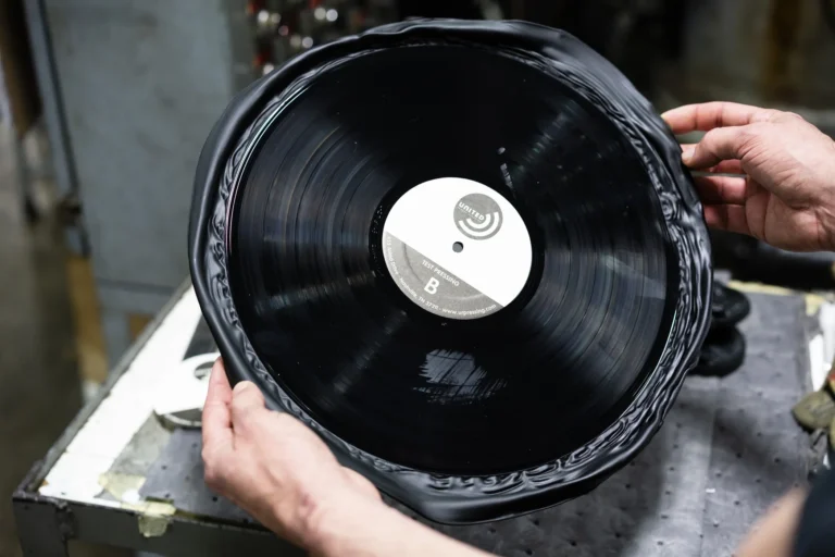 Vinil 180g: mais pesado significa melhor mesmo?